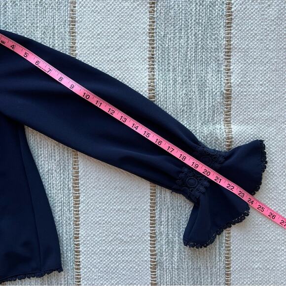 Pomander Place Tuckernuck Navy Crewneck Long Sleeves Blouse Women’s Size Large - Picture 9 of 10